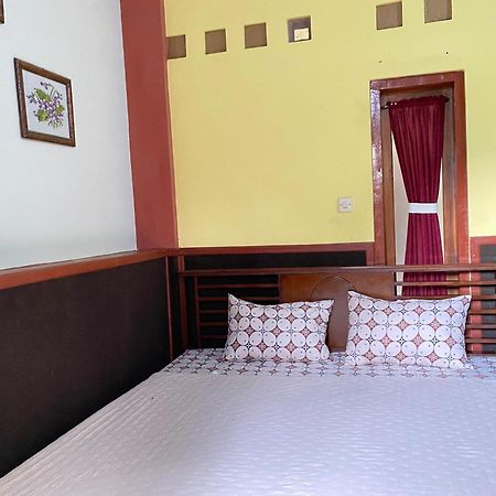Ada Homestay マゲラン エクステリア 写真