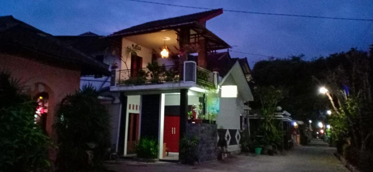 Ada Homestay マゲラン エクステリア 写真