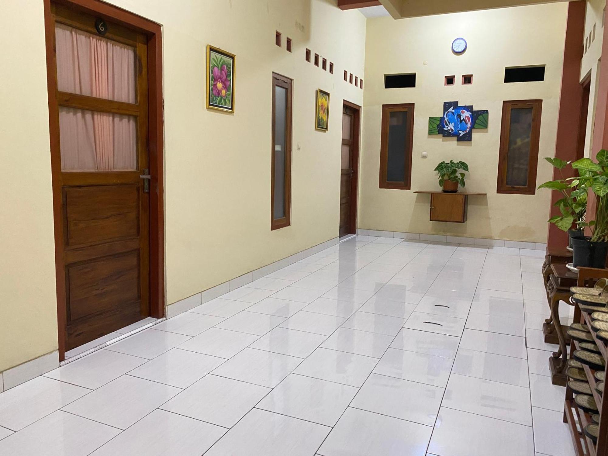 Ada Homestay マゲラン エクステリア 写真