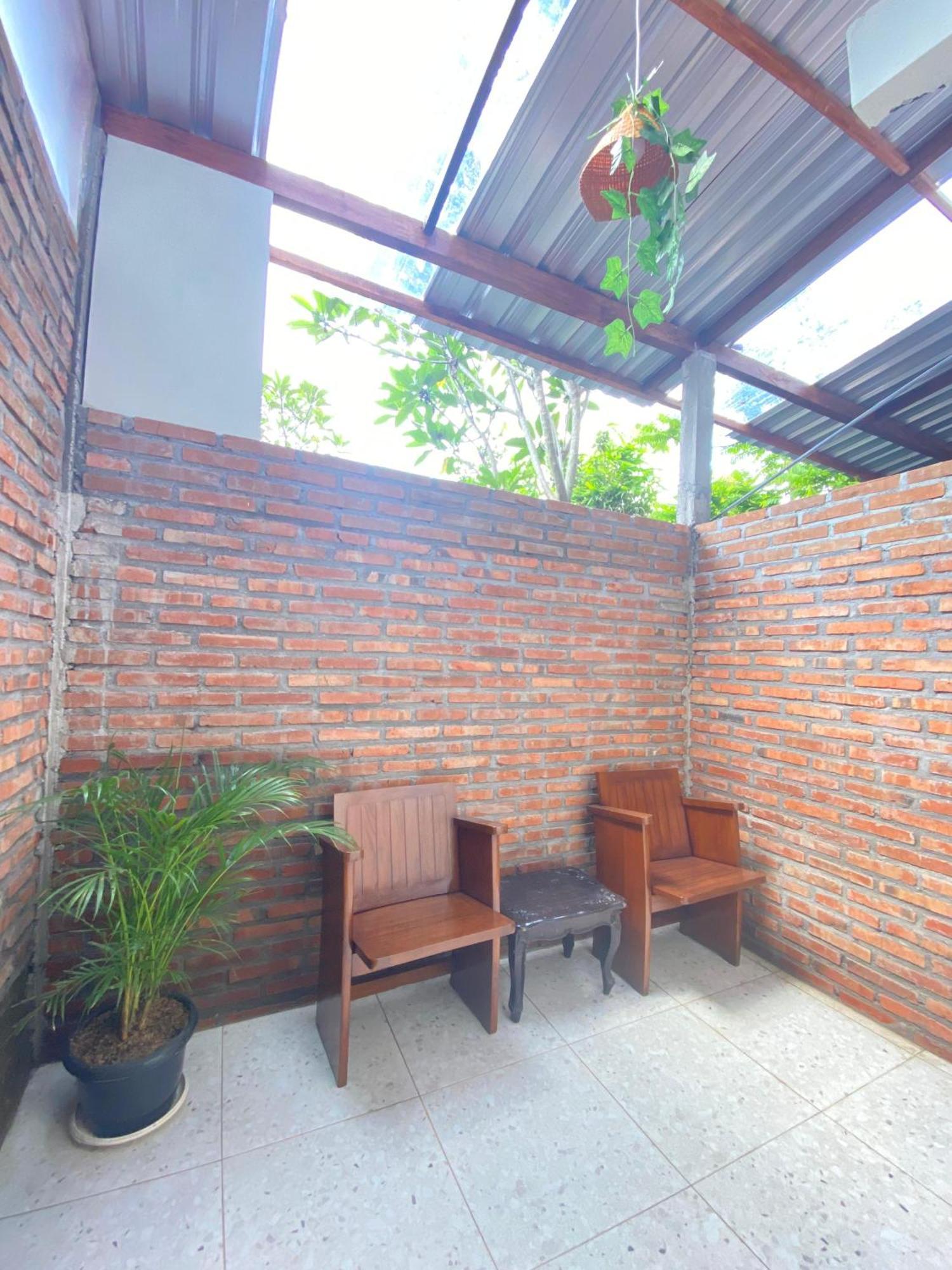 Ada Homestay マゲラン エクステリア 写真