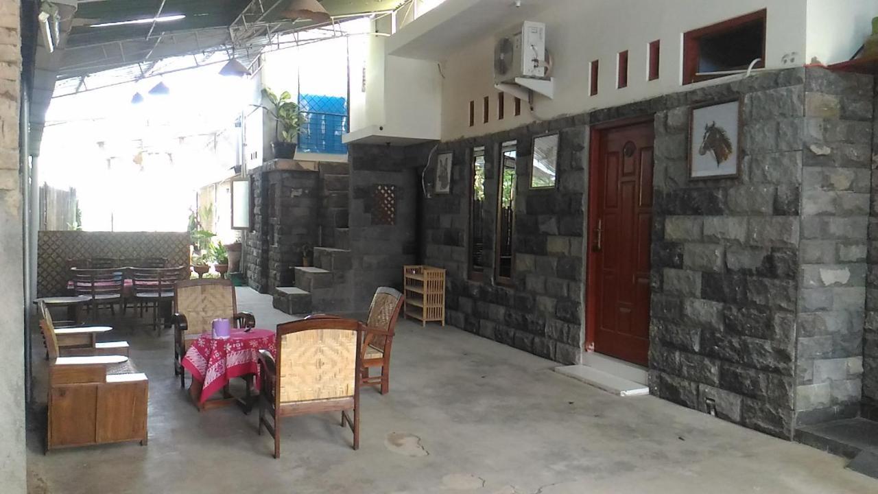 Ada Homestay マゲラン エクステリア 写真